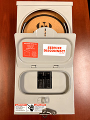 Milbank 100amp 1 Meter Socket, w/ GE/ABB brkr, RL, 1PH, Over, Nema3R, 17″x8″x5″