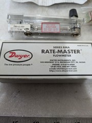 DWYER RMA-42-SSV FLOW METER