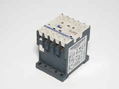 *Lot of 2* Schneider Electric Telemecanique LC1K12 IEC Magnetic Contactor 230VAC