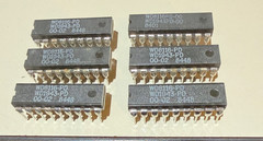 WD8116-PD WD1943-PD DUAL MARKED DUAL BAUD RATE CLOCK 18-PIN DIP (Lot of 6)