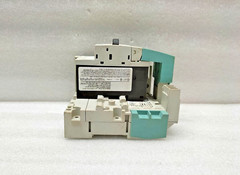 SIEMENS 3RV1011-HA25 CIRCUIT BREAKER + 3RV1917-1A 3-PHASE BUSBAR WITH FEEDER LEF