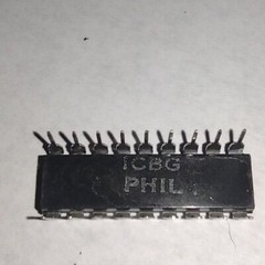 Vintage Siliconix LD130CJ 3 Digit A/D Conv IC/NOS/18 Pin DIP/NSN 5962014358042