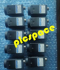 Keyence CV-200M used industrial camera Express DHL or FedEx