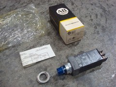 NEW Allen Bradley 800T-PSDT16B Small Pilot Light Series T Blue Cap