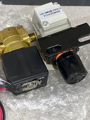 School Bus Crossing Gate VALVE AND REGULATOR 52000738 or VMRS: 174-017-008