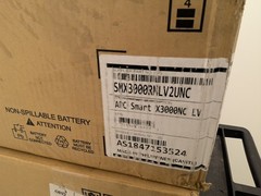 PAIR APC SMX3000RMLV2UNC X 3000VA Rack/Tower LCD 100-127V Smart-UPS NOB