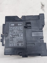 AMAT 1200-90154 ABB B30 B30-30-00 CONTRACTOR TYPE B30-30 24 VAC NEW MAKE OFFE