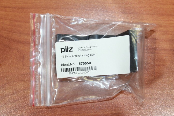 PILZ 570550 Mounting bracket “BRAND NEW CANADA STOCK”