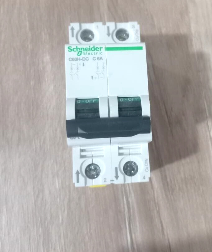2PCS LOT – Schneider A9N61526 miniature circuit breaker-C60H – 2Poles-6A-C curve
