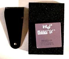 Intel 486 SX 33MHZ A80486SX-33 i486 CPU Processor Vintage Gold