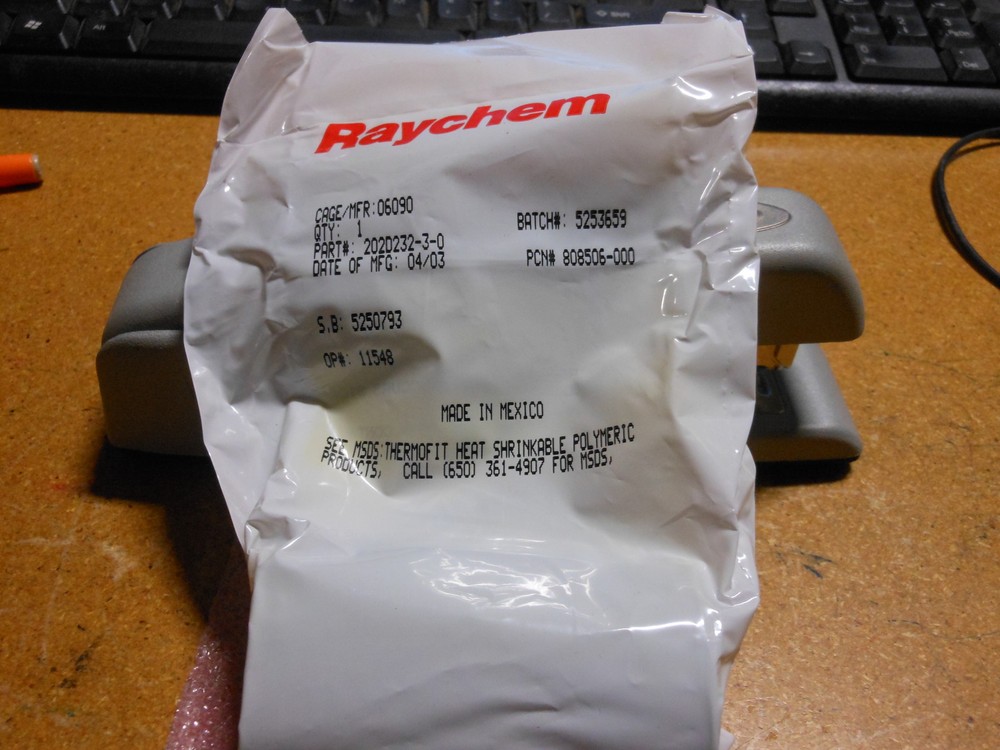 RAYCHEM HEAT SHRINK SEMI-RIGID MOLDED BOOT # 202D232-3 NSN: 5970-01-110-1206