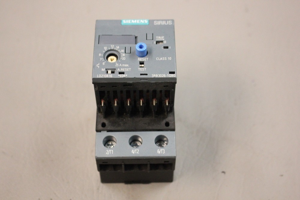 SIEMENS SIRIUS 3RB3026-1QB0 OVERLOAD RELAY MODULE