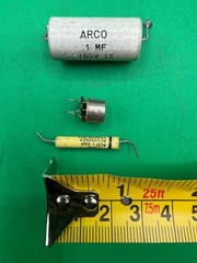 Lot of Vintage Electronic Components Resistors Capacitors Transistor RE