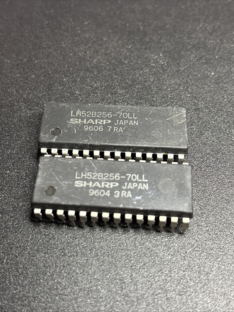 Pair Sharp LH52B256-70LL 256Kb CMOS SRAM 28-Pin IC Chip @IC15