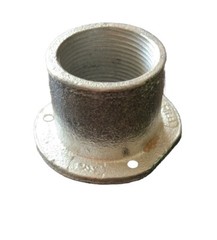 7 X Southwire EF75, 3/4″, Malleable Iron, Straight, Rigid Concrete Pipe Insert