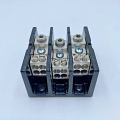 Marathon 1423570 Electrical Wire Junction Block Used
