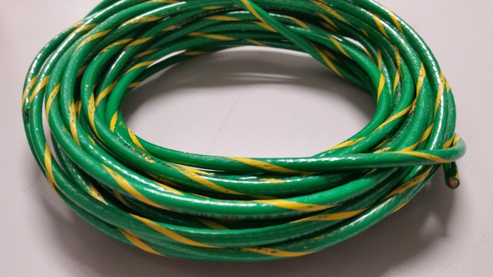 10 GAUGE THHN WIRE GREEN YELLOW 25 FEET THWN 600V COPPER STRANDED