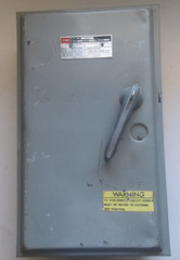 FPE P/N: 1136SNR 100AMPS 600VOLTS 4SN AC POLES DISCONNECT SWITCH