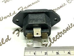 1pcs – SWITCHCRAFT EAC311 10A 250V AC MALE RECEPTACLE AMOUNT IEC INLET SOCKET
