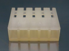 QTY: 250 WCON 5 Pin Nylon 66 UL94V-2 Housing Connector, w/o Contacts