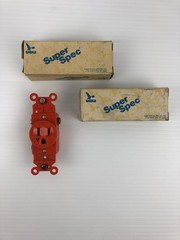Super Spec IG5261RN-BOX Orange Single Receptacle 125V 15A 2P – Lot of 2