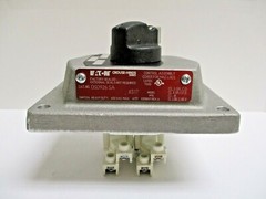 EATON, CROUSE-HINDS, DSD926 SA, FRONT OPERATED SELECTOR SWITCH COVER ASSEMBLY