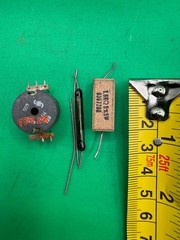 Lot of Vintage Electronic Components Resistors Capacitors Transistor RE