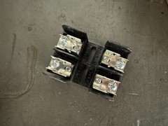 (Box of 5) 20312 Ferraz Shawmut Fuse Block. H/K Fuse 250V 30A