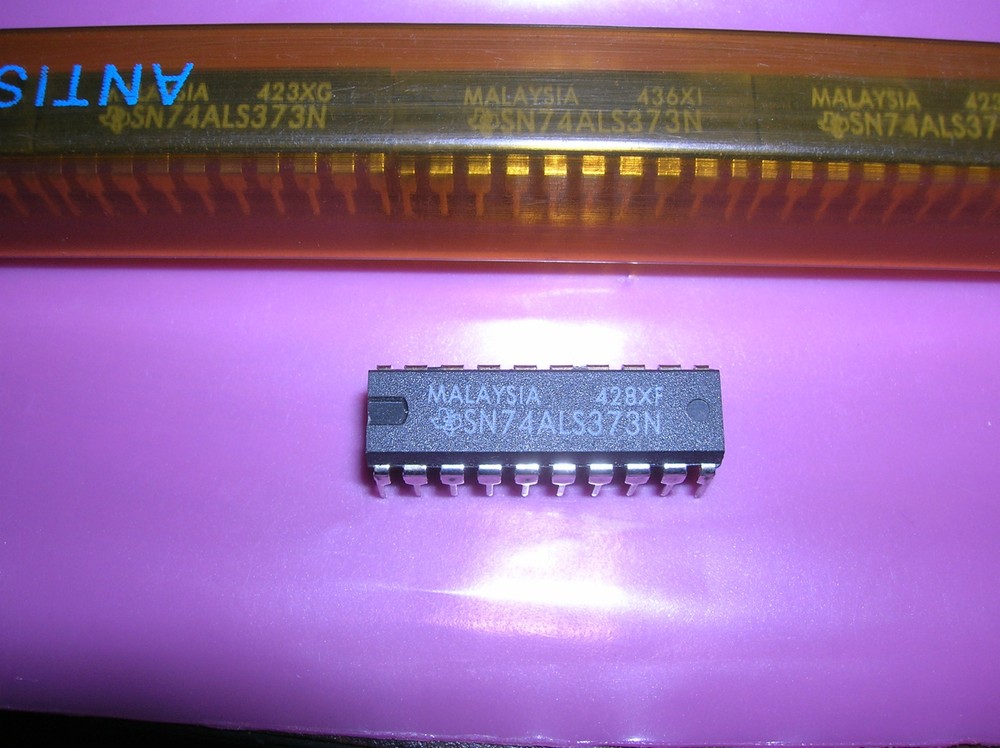 TI SN74ALS373N 74ALS373N 20 Pin IC 8-Bit Driver True Output QTY 2