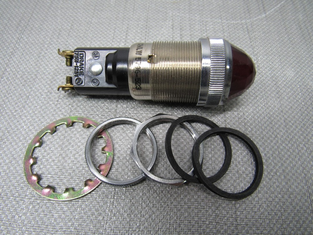 Drake SMLW 5796-523 Lamp Holder 75W-125V