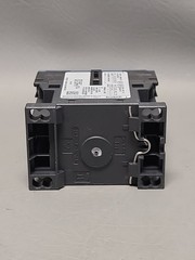 SIEMENS SIRIUS POWER CONTACTOR 3RT2015-2BB42