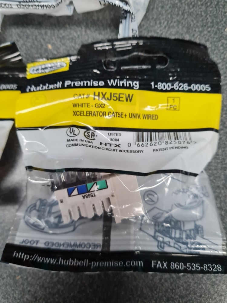 Hubbell HXJ5EW Jack Telephone/Data XCELERATOR CAT 5E White NEW – Lot of 8