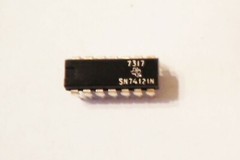 Texas Instruments SN74121N Monostable Multivibrators 14pin IC Chip