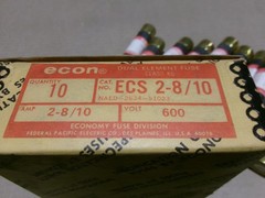 Econ ECS 2 8/10 Box of 10 2 8/10 Amp 600V Dual Element Fuse AK