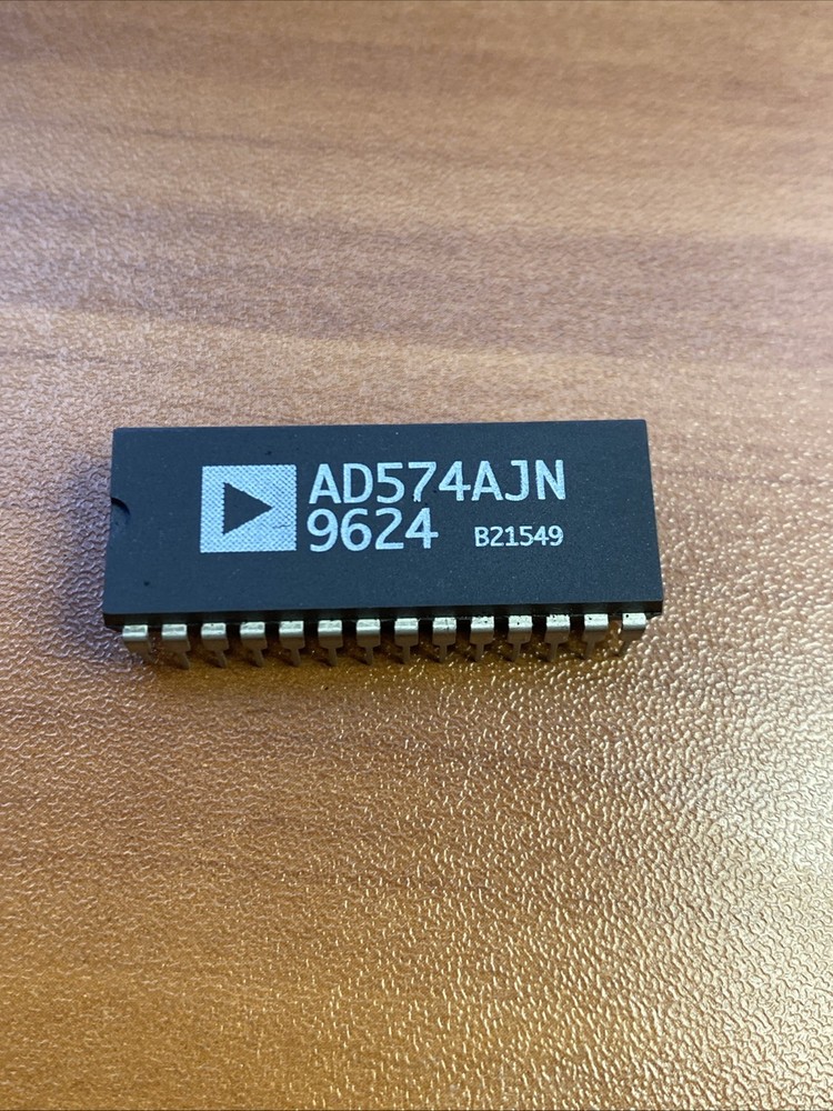 Analog Devices AD574AJN