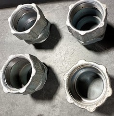 31250 OZ Gedney 31-250 2-1/2 MALL COMP CNDCONN NEW