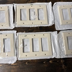 (6) Leviton 80411-T, Light Almond, (3) Decora/GFCI, 3-Gang, Standard Wallplate