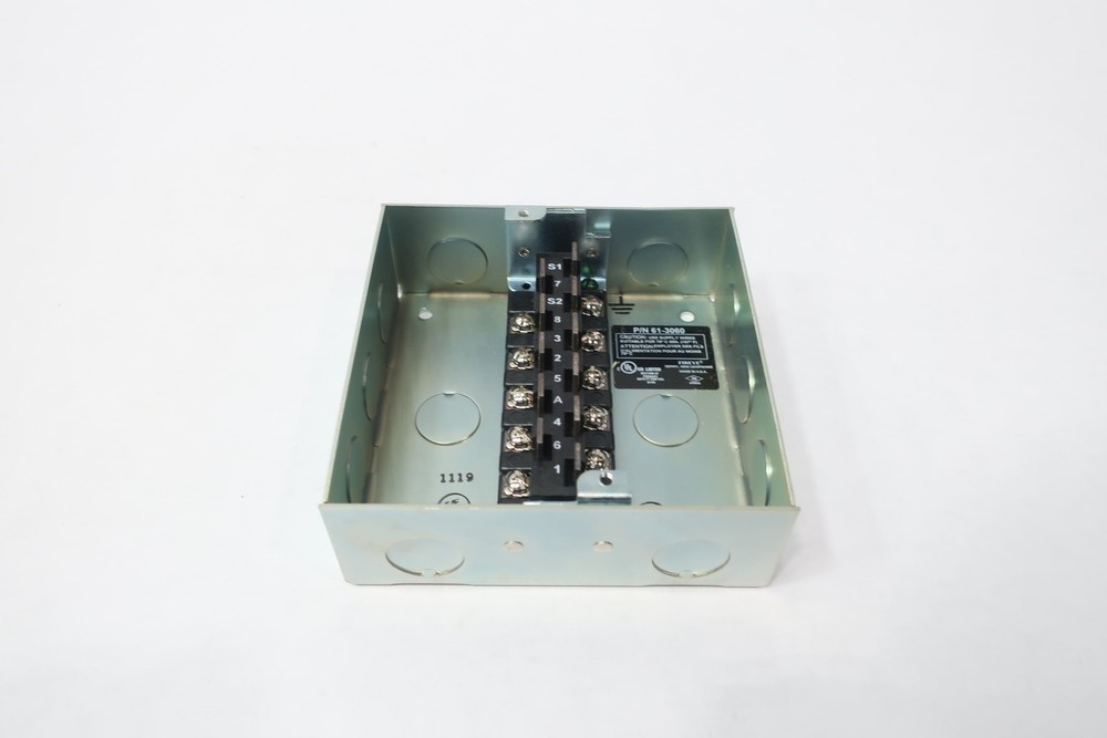 Fireye 61-3060 Closed Wiring Base Box