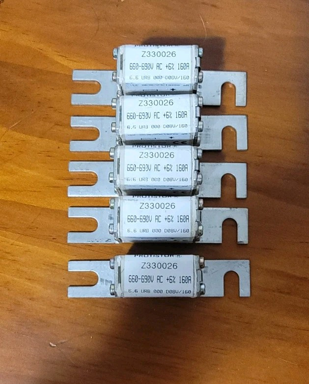 Mersen Ferraz Semiconductor Protistor Fuse 660-690V AC 160A Z330026 Lot of 5 !