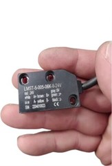 1PCS NEW FIT FOR Magnetic grating ruler reading head LMST-5-005-06K-8-24V