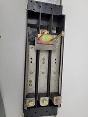 AMC3GMFP / AMC3GM GE Circuit Breaker Module 600A APN Panelboards 27″ Cover