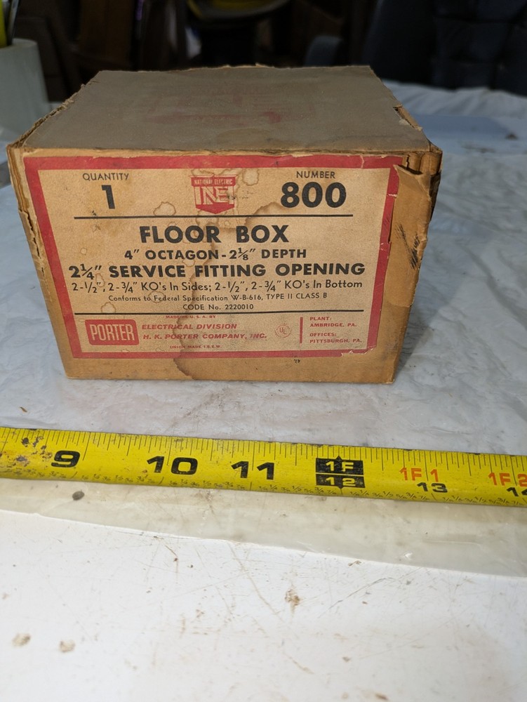 NNB FLOOR BOX 4″ OCTAGON 21/8 DEPTH 21/4″ SERVICE FITTING OPENING 800 NUMBER