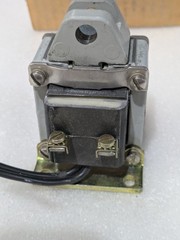 GENERAL ELECTRIC SOLENOID CR9500B102A3A CR9500 115V (BOX OF 1)60HZ 600VOLTS