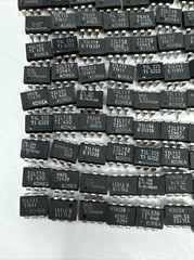 98 Pieces TIL113 TIL117 TIL113 +++ TI Transistor Output Optocouplers 6-Pin DIP