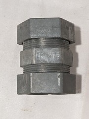 Thomas & Betts 1″ Compression Coupling, Zinc Die Cast Qty 5 TK-213