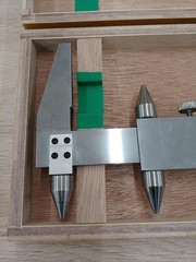 KANON RM100-DX Round Hole Pitch Caliper, 21-1000mm Range, ±0.15mm Accuracy