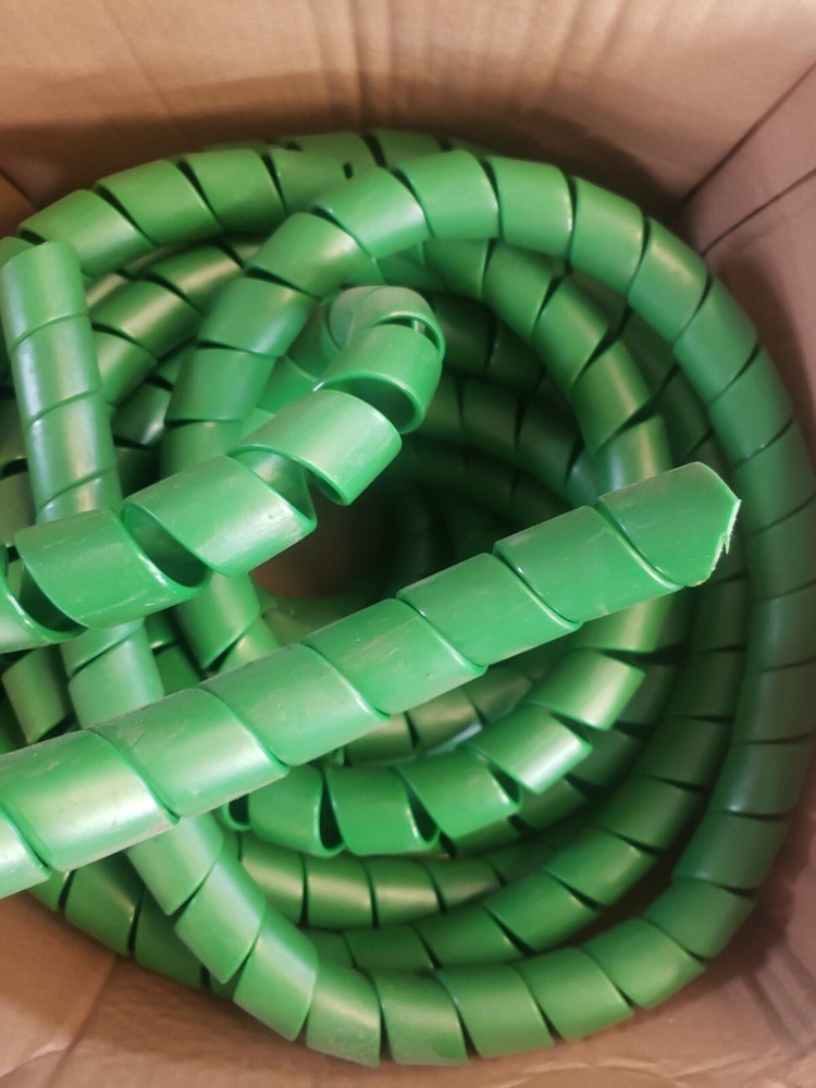 Spiral Cable Wrap  1″ Green  Free Shipping 10′