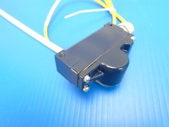 SCHMERSAL – M2H 302-11Y-M16-F10 – SAFETY LIMIT SWITCH – 230V 2.5A IP65 AC-15