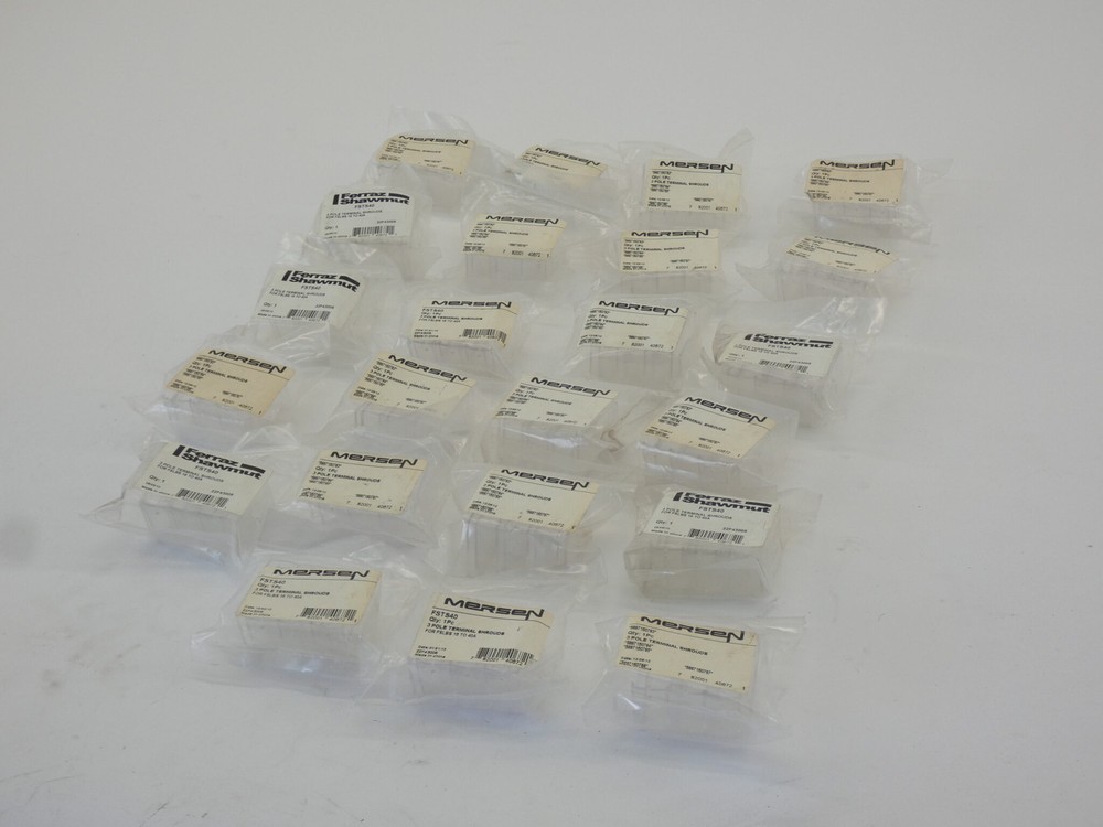 *Lot of 29* Ferraz Shawmut Mersen FSTS40 3 Pole Terminal Shroud – NEW Surplus!
