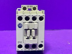 Allen Bradley 100-C12*10 Ser A 110/120v 50/60Hz 25 A Contactor